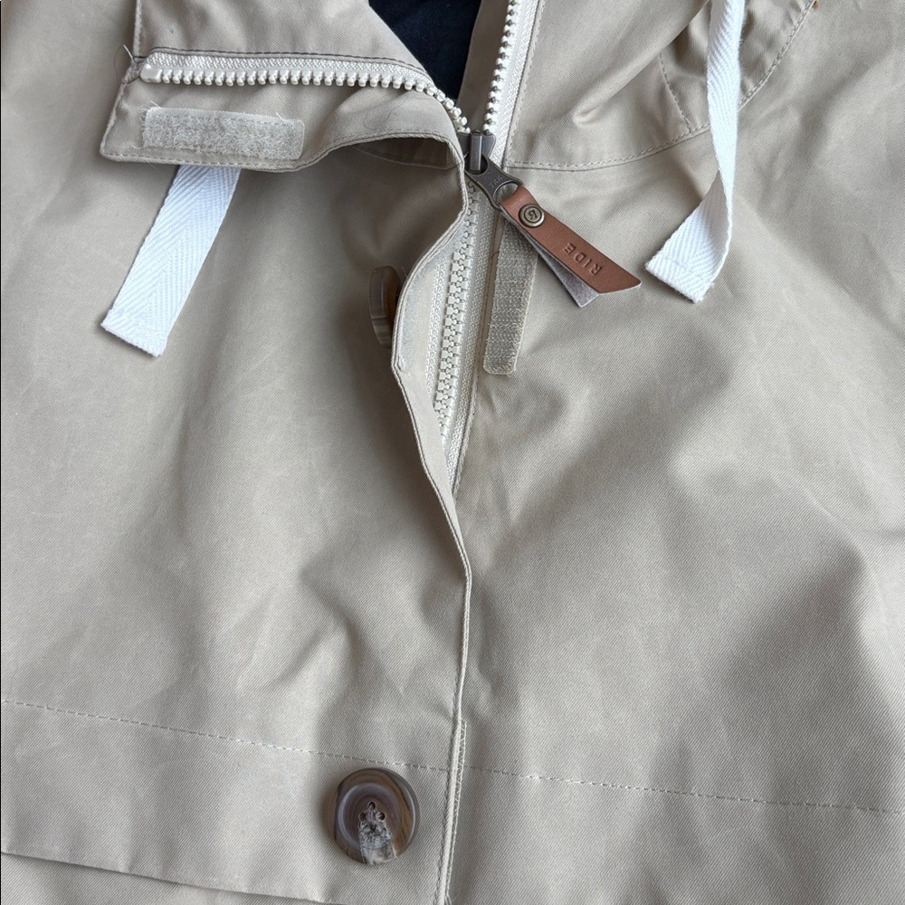 RIDE snowboard jacket - Picture 4 of 13